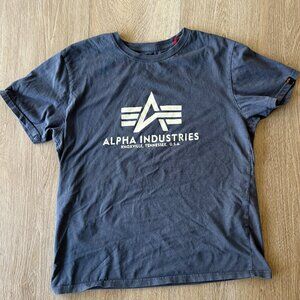 Alpha Industries - Men's T-shirt Size  M/L